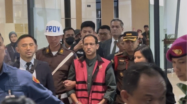 tersangka, kasus korupsi Nadiem