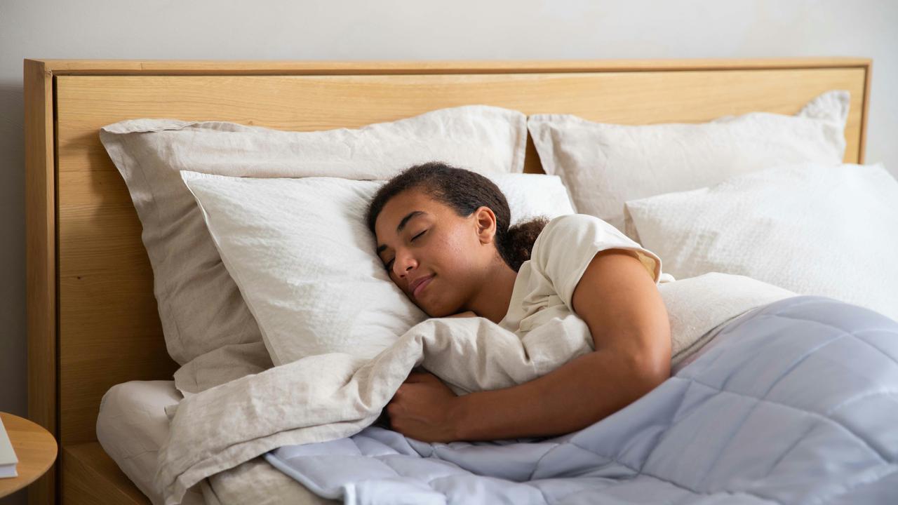 Tidur dengan Lampu Menyala Bisa Naikkan Risiko Penyakit Jantung hingga 56%